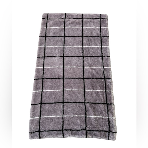 Minky Couture Purple Windowpane Travel Size Blanket - Picture 3 of 7